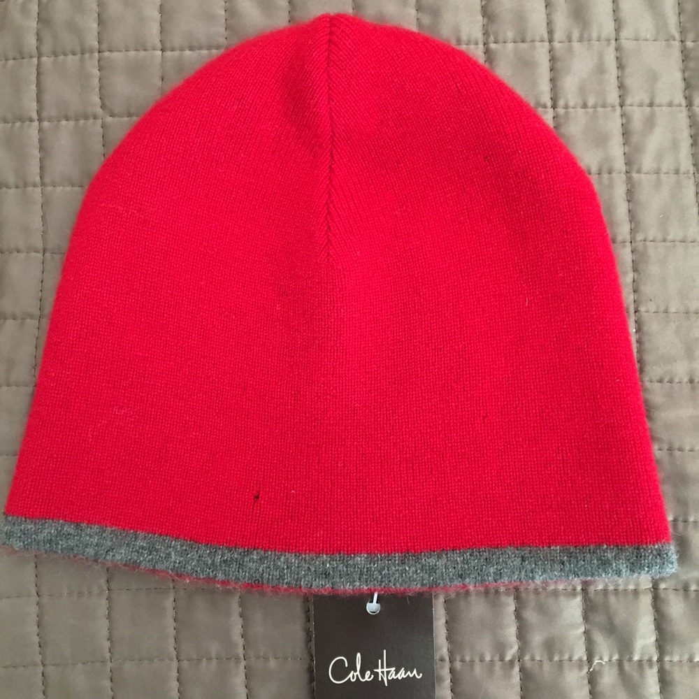 Cole Haan  Beanie NWT  100% Cashmere